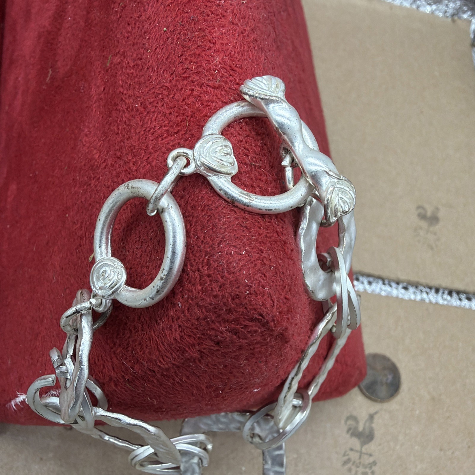 VINTAGE 44g .925 Sterling Silver Hammered Organic Link Bracelet Rose Toggle~8.5″