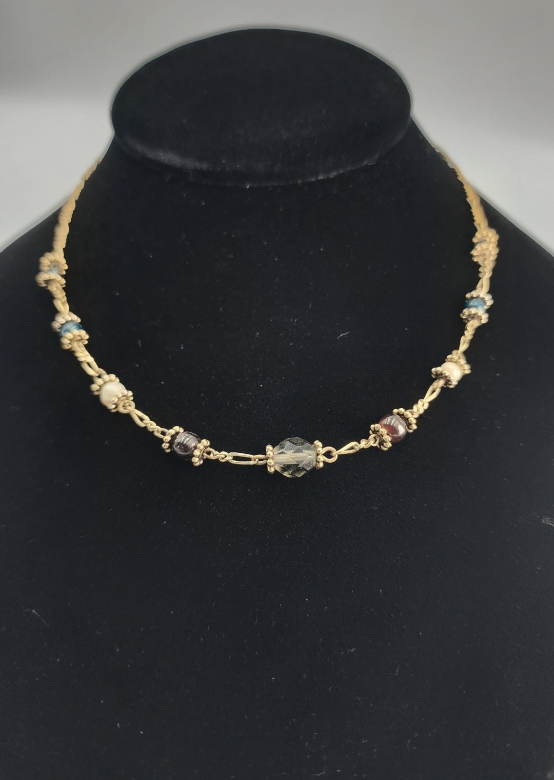 Y2K Jewel Tone Choker Necklace Gold Plate Figaro Chain Amethyst & Glass 15″