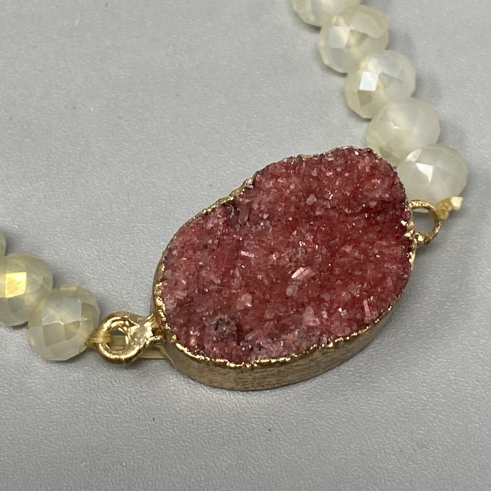 Druzy Stone Bracelet Cream Iridescent Fire Polish Faceted Pink Stone Stretch 6.5