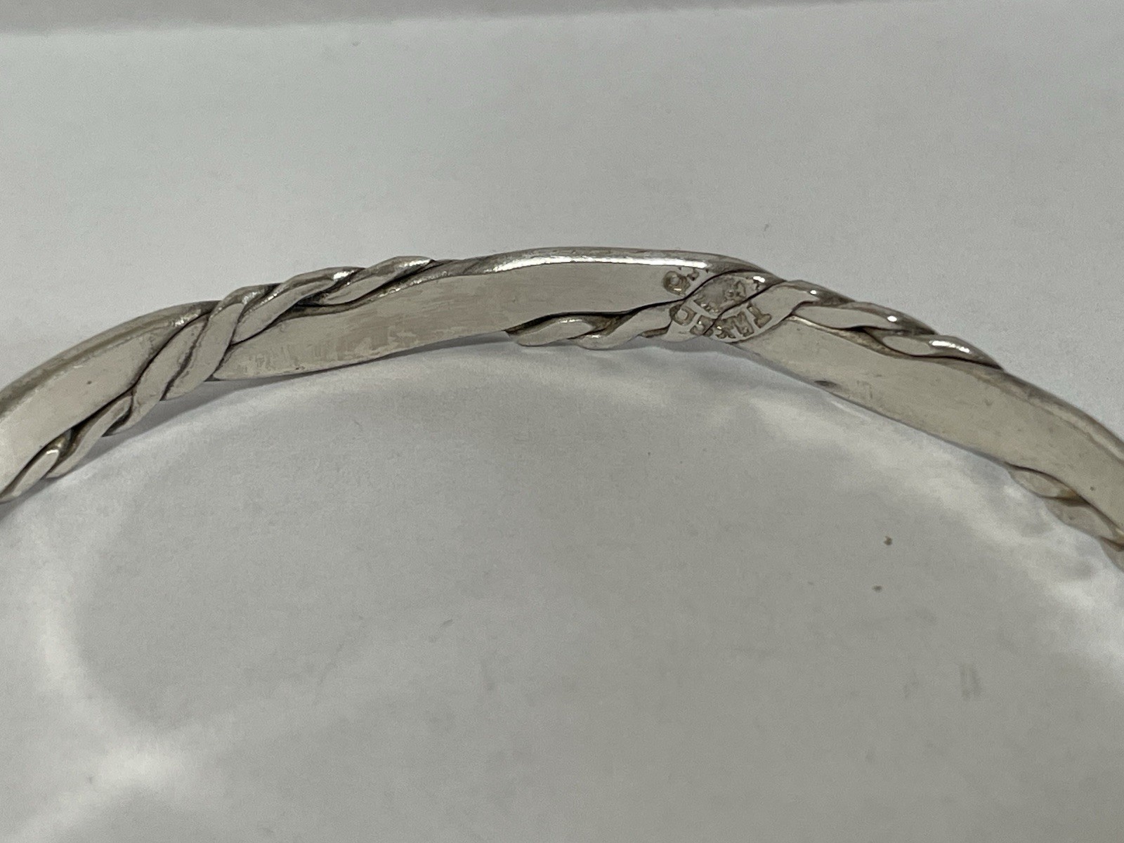 Vintage Taxco Alpaca Mexico Silver Tone Twisted Style Bangle 2-3/4 In OD 2-5/8ID