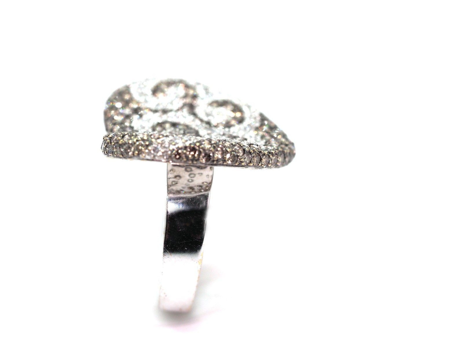 3.25 Ct White Gold Champagne and White Diamonds Heart Ring 18kt