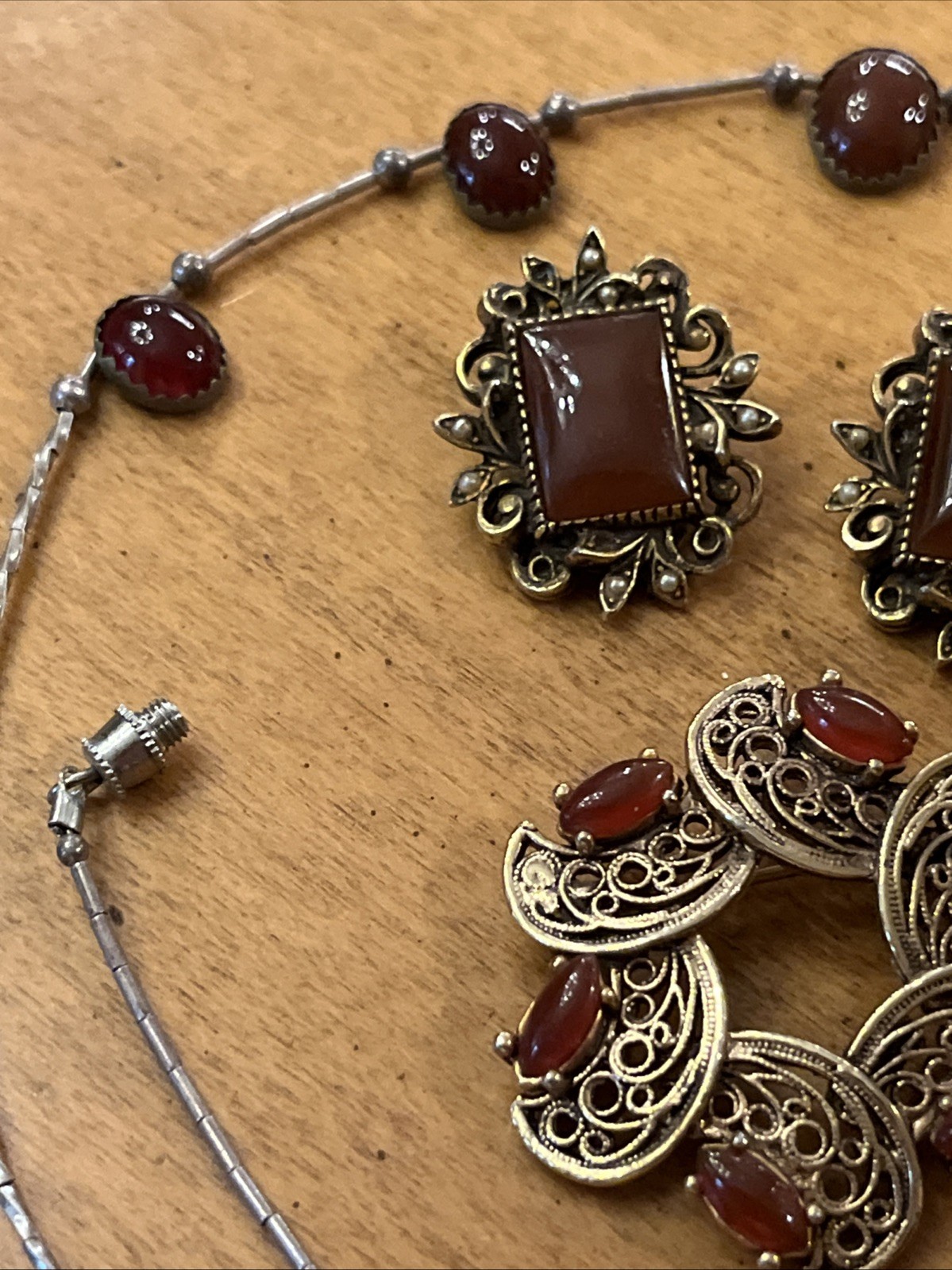 Vintage Carnelian Cabochon ART Clip On Earrings TACOA Brooch And Necklace Set