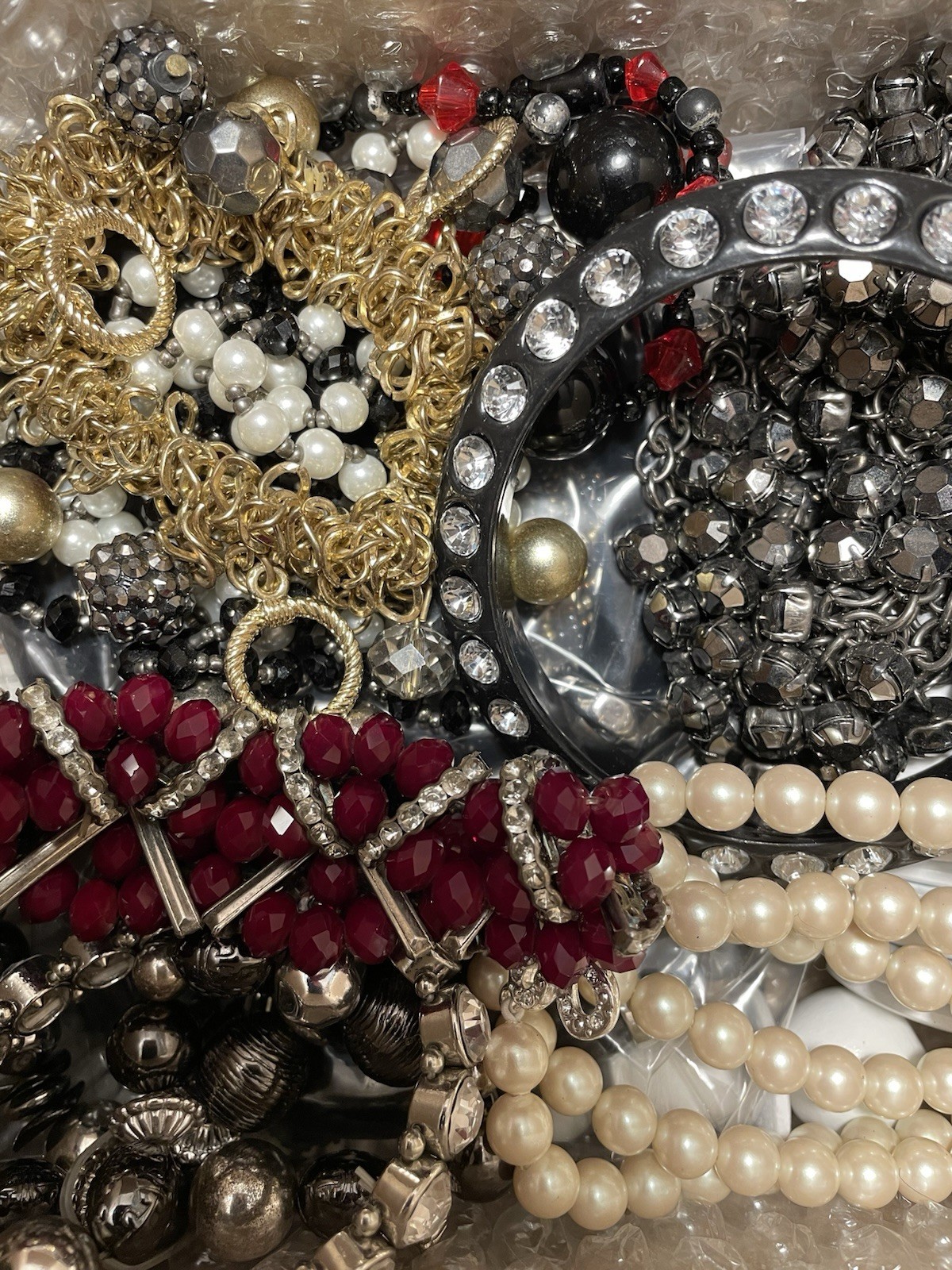 4.6 Lbs Mixed Beaded Jewelry Lot Black Red White Silver Tone Gold Tone Boho Vtg