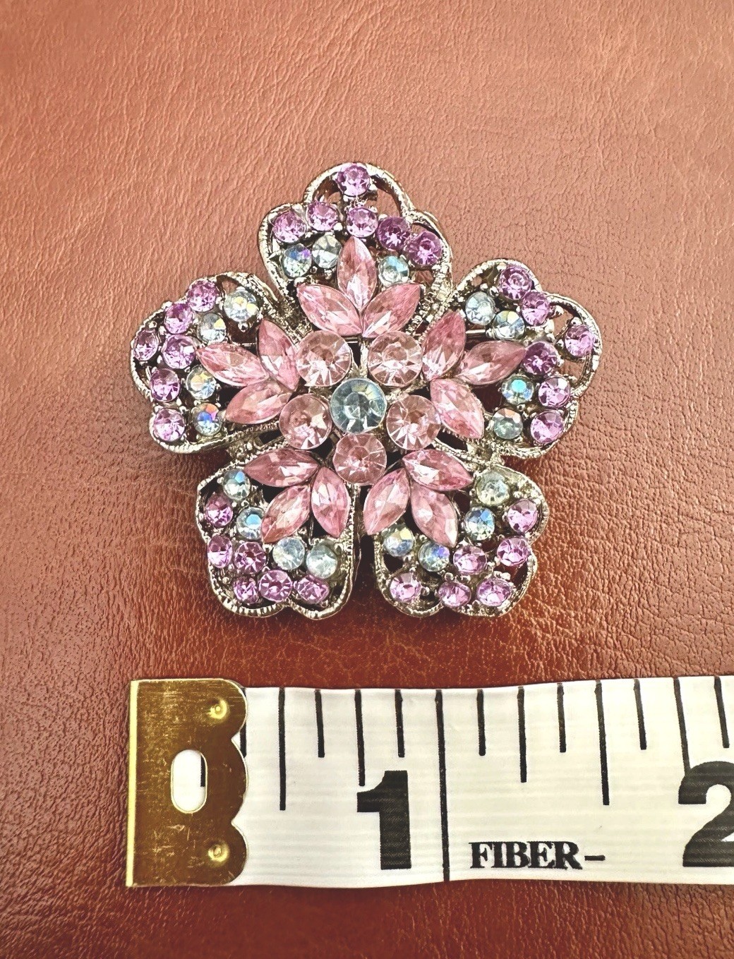 VINTAGE LDA SIGNED – RHINESTONE JEWELRY FLOWER BROOCH