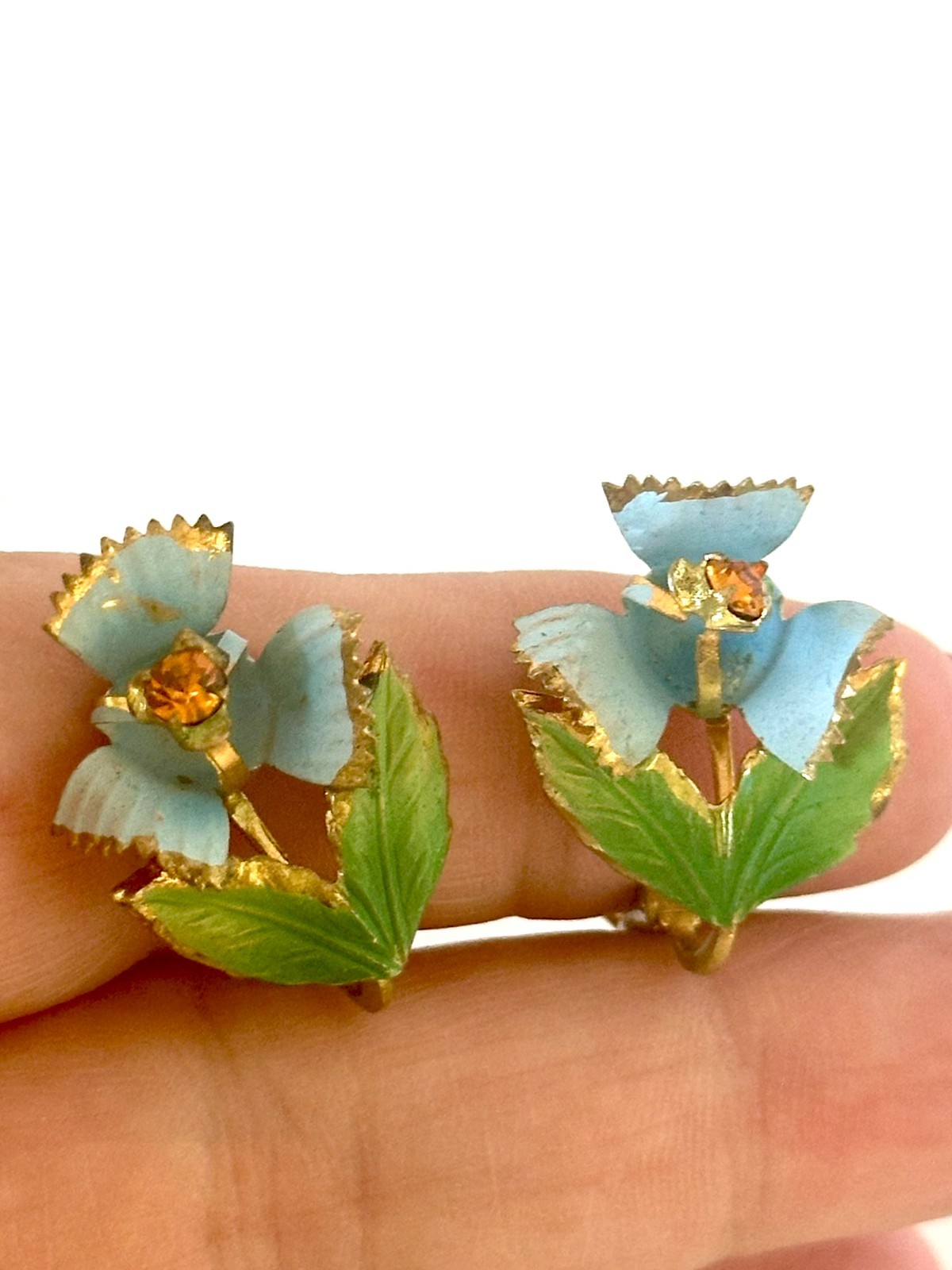Vintage Austrian Crystal Enamel Flower Clip on Earrings Retro 40s
