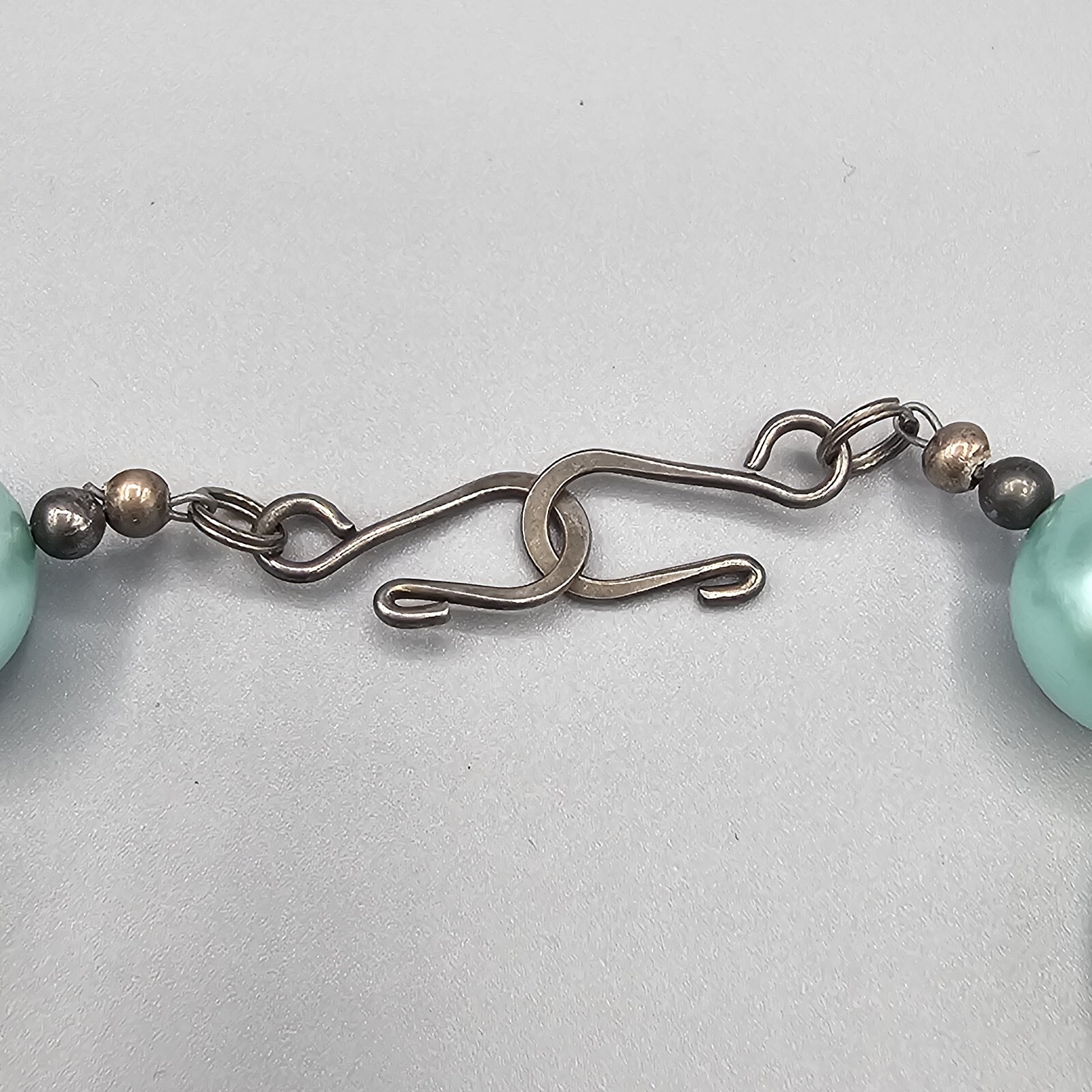 Vintage Gumball Bead Necklace Green Stripe Blue Metallic SIngle Strand 22″