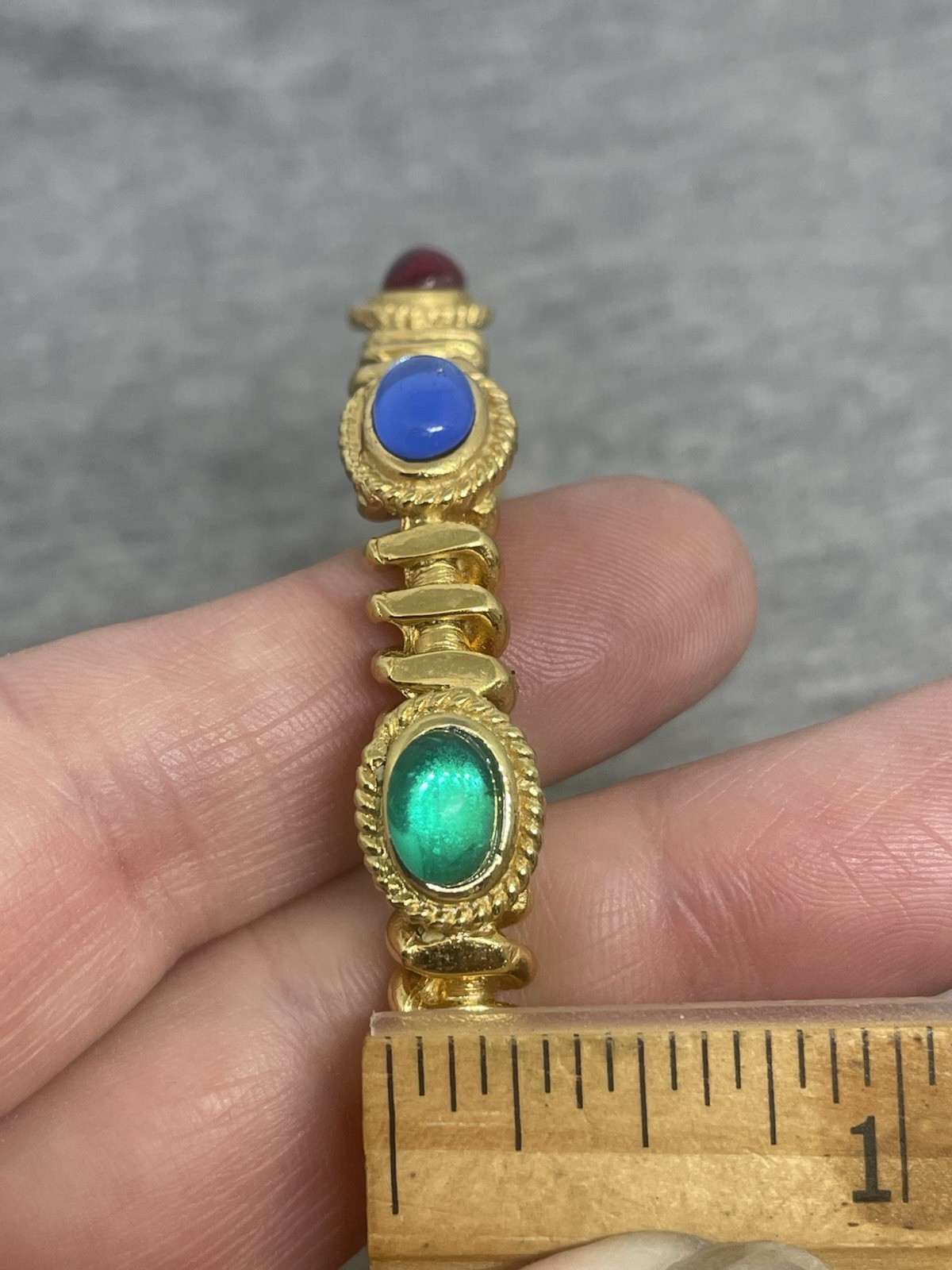 Vintage GoldTone Gripoix Multicolor Glass Cabochons 7.67” Bangle Bracelet