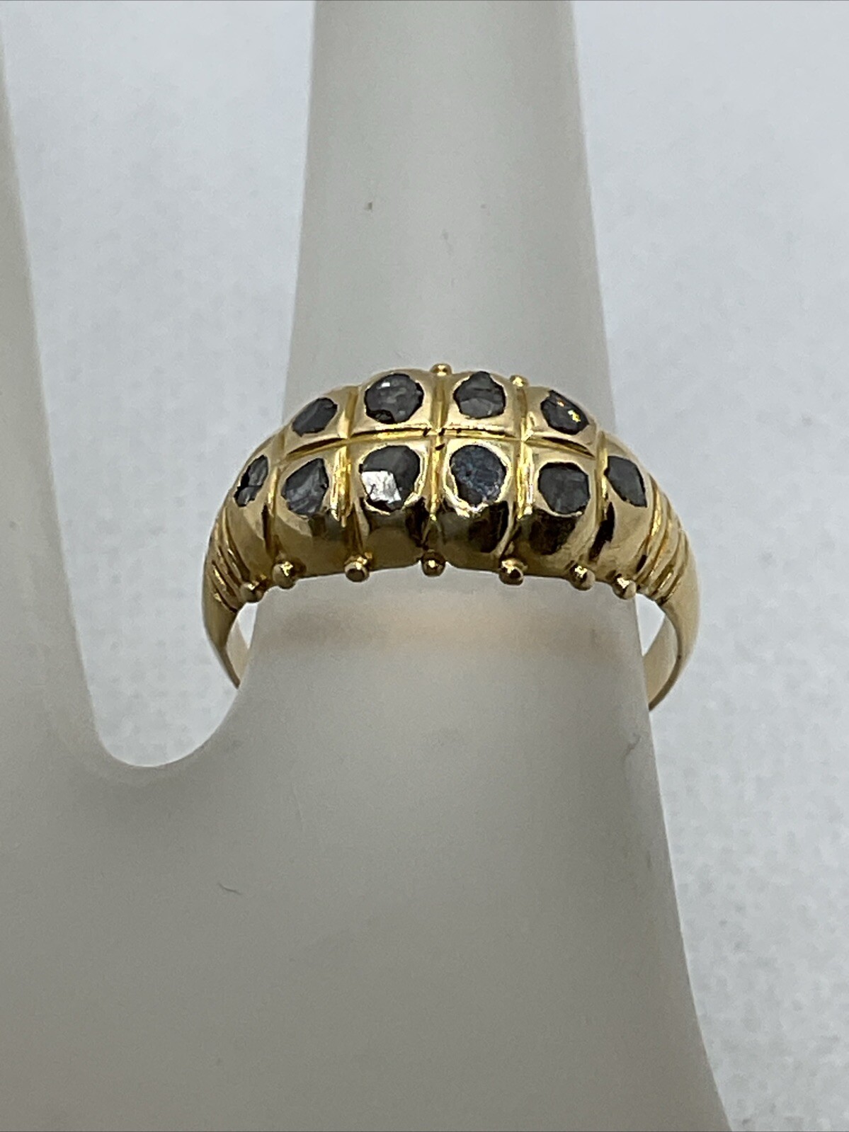 VINTAGE HANDMADE Solid 18K Yellow Gold Rose Cut Diamonds Ladies Band Ring 2gr.