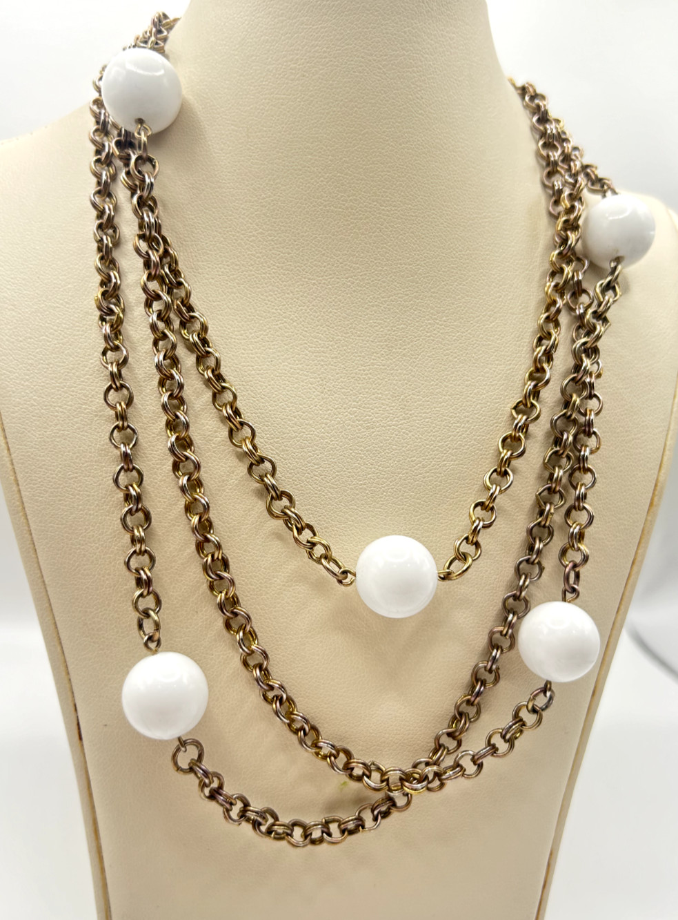 Vintage Silver Tone With White Bead Necklace