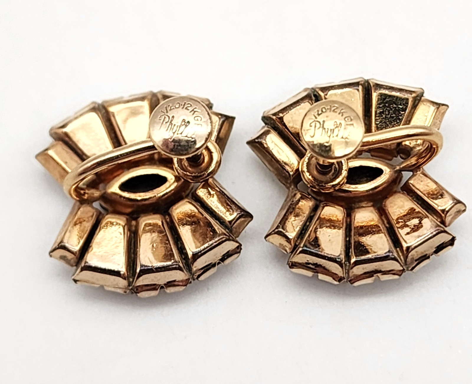 MARKED PHYLLIS 12K GOLD FILLED BLUE/CLEAR VINTAGE RHINESTONE SCREWBACK EARRINGS!
