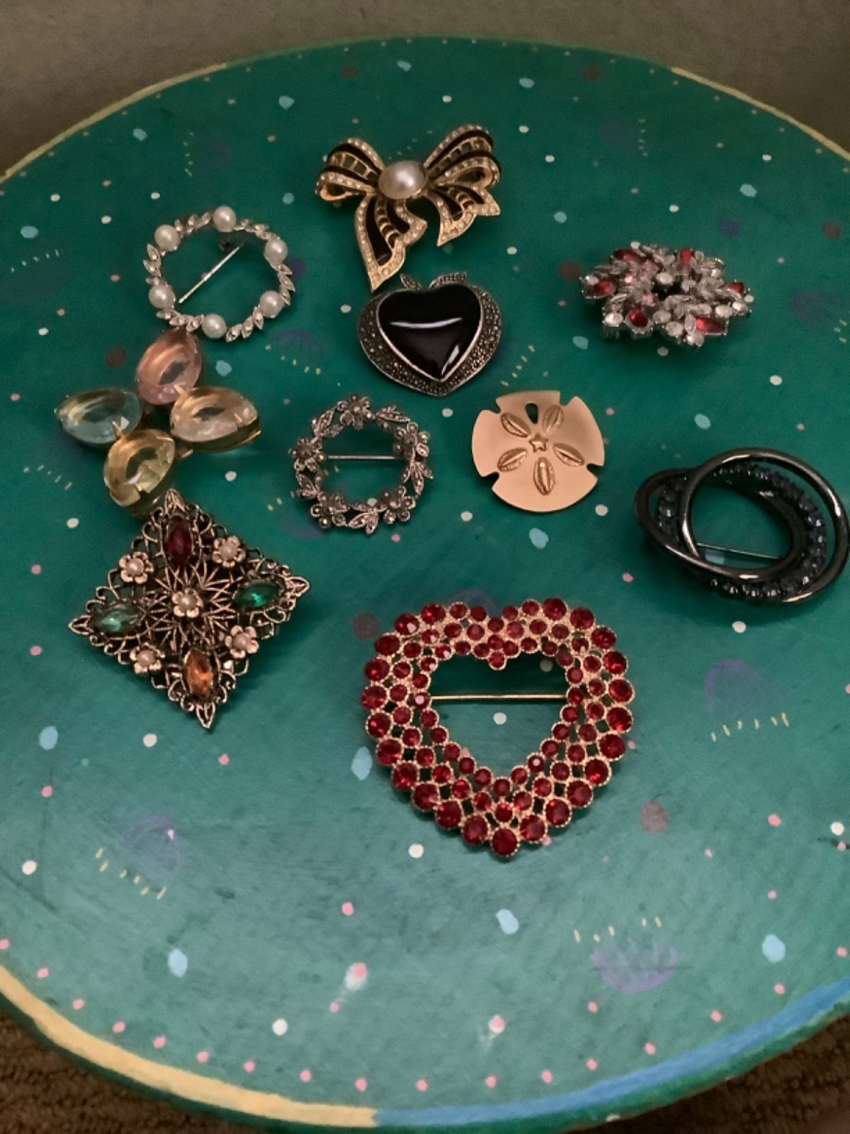 Lot 10 Assorted Pins Monet Avon