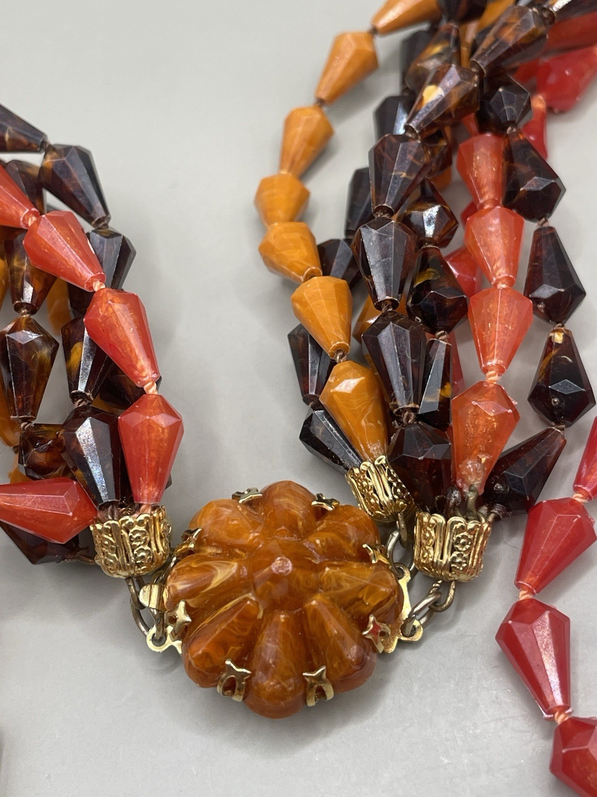 Vintage Eight Strands Fall Autumn Colors Lucite Beaded Statement 22.75” Necklace