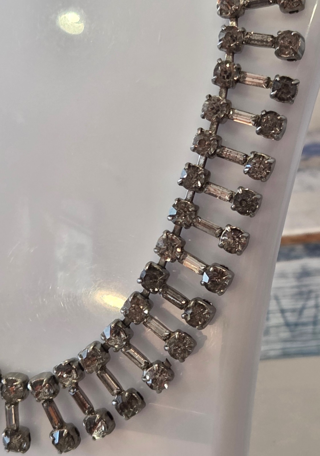 VINTAGE-RETRO STUNNING 1950’s Rhinestone Cocktail Icy Drip Necklace 16 in