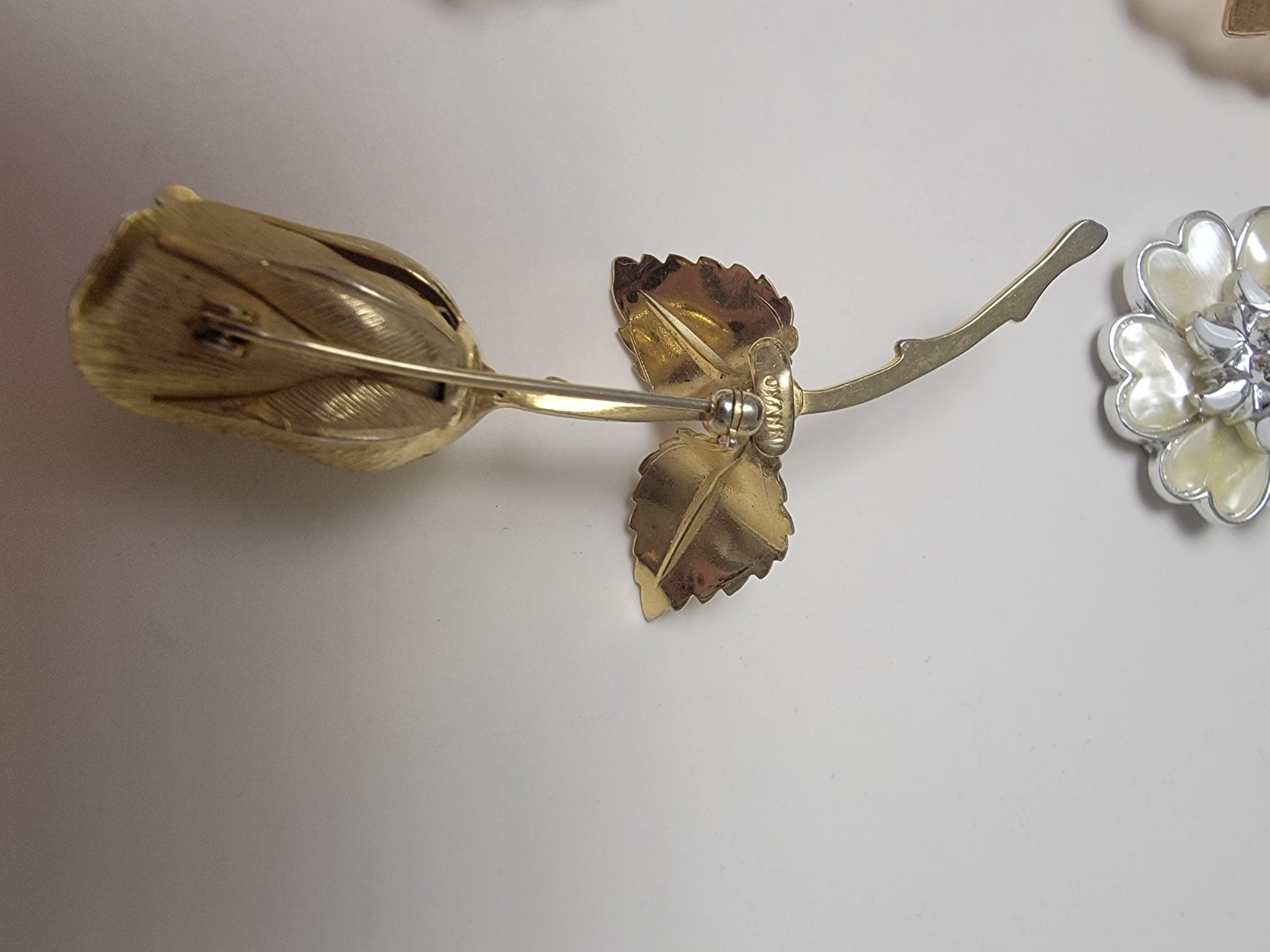 Lot of 5 Vintage Designer Costume Jewelry Brooches & Scarf Clip Signed