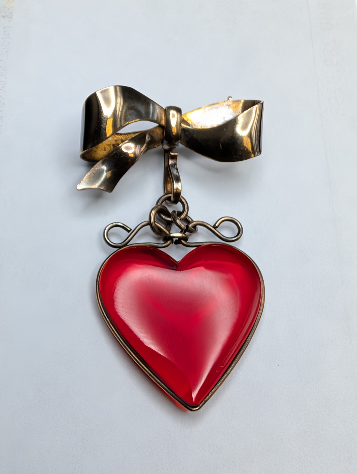 Beautiful Vintage Brooch/Pin Bow w/ Red Heart Pendant 1/20 12K GP Over Silver