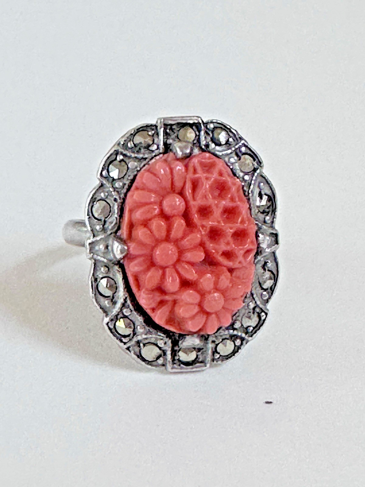 Carved Coral Floral Design Marcasite Art Deco Antique Sterling Silver Ring 5.5