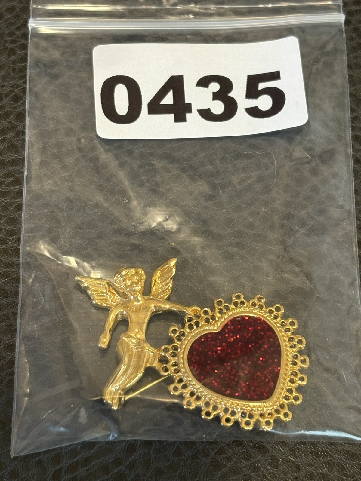 VTG Brooch Cupid Gold Toned Angel Red Glitter Heart Cherub Valentine Love Pin