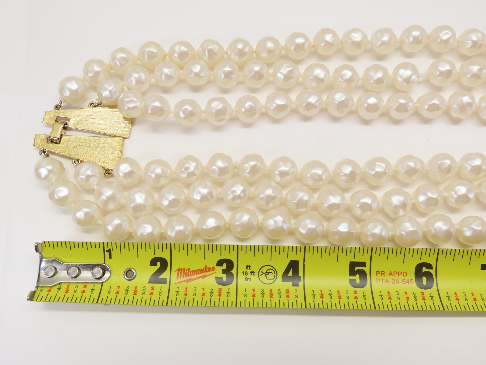 Vintage Beaded Necklace Lot Faux Pearl Ivory Gold Beaded Accents D2364