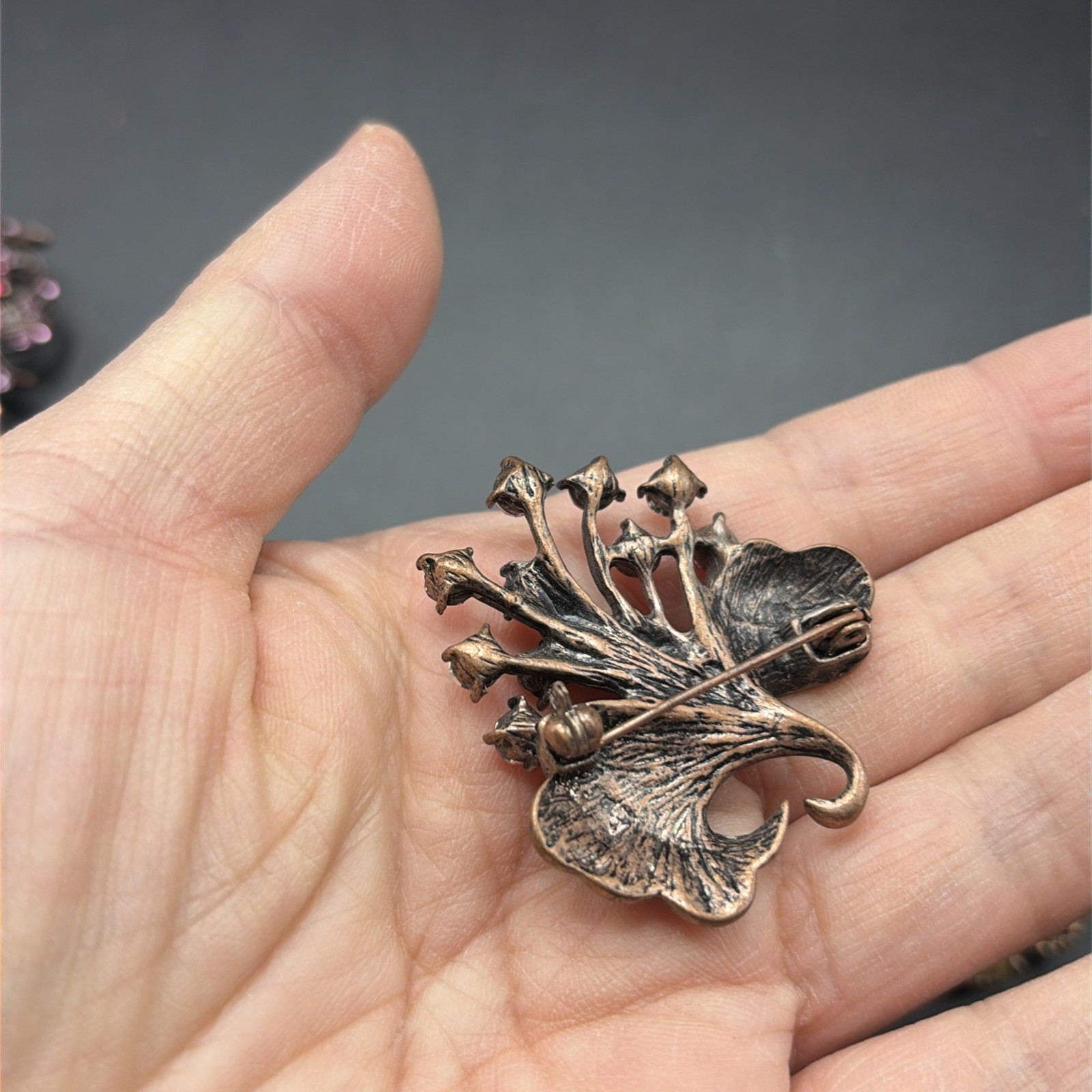 Lot Of 4 Vintage Bronze Finish Brass Brooch Pin Purple Pink Red Kaywin Nov *READ
