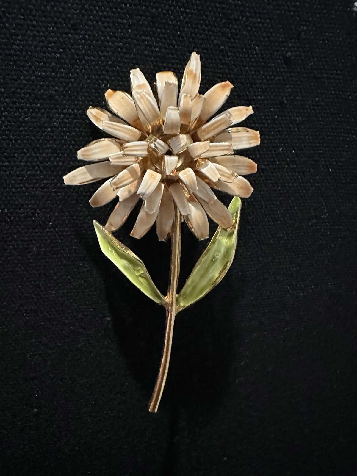 Enamel Green And Light Pink Flower Brooch Gold Tone