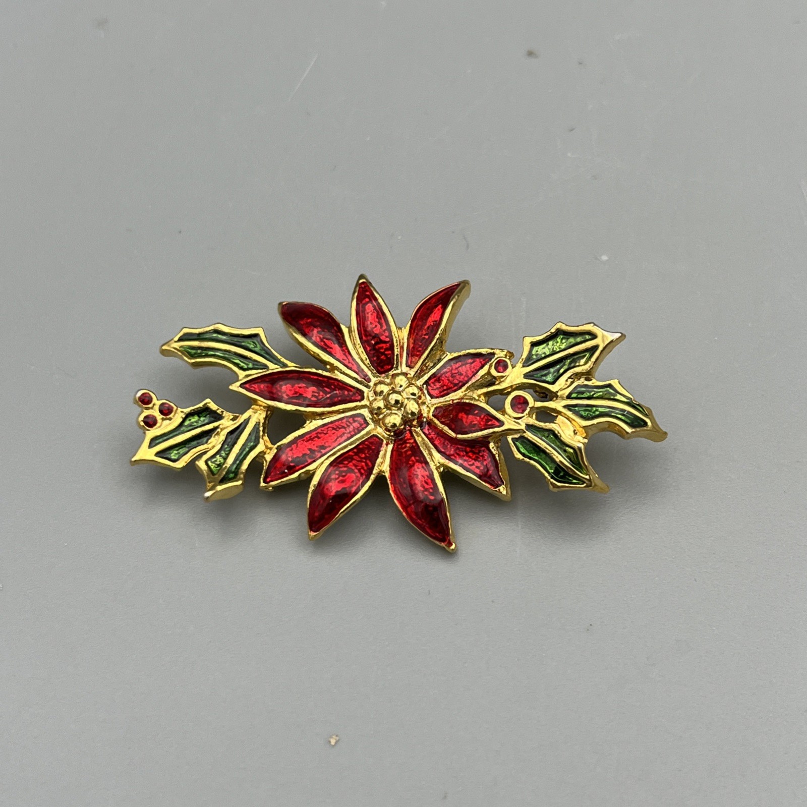 Vintage Christmas Poinsettia Holiday Pin Brooch Green Red Enamel Gold Tone 2”