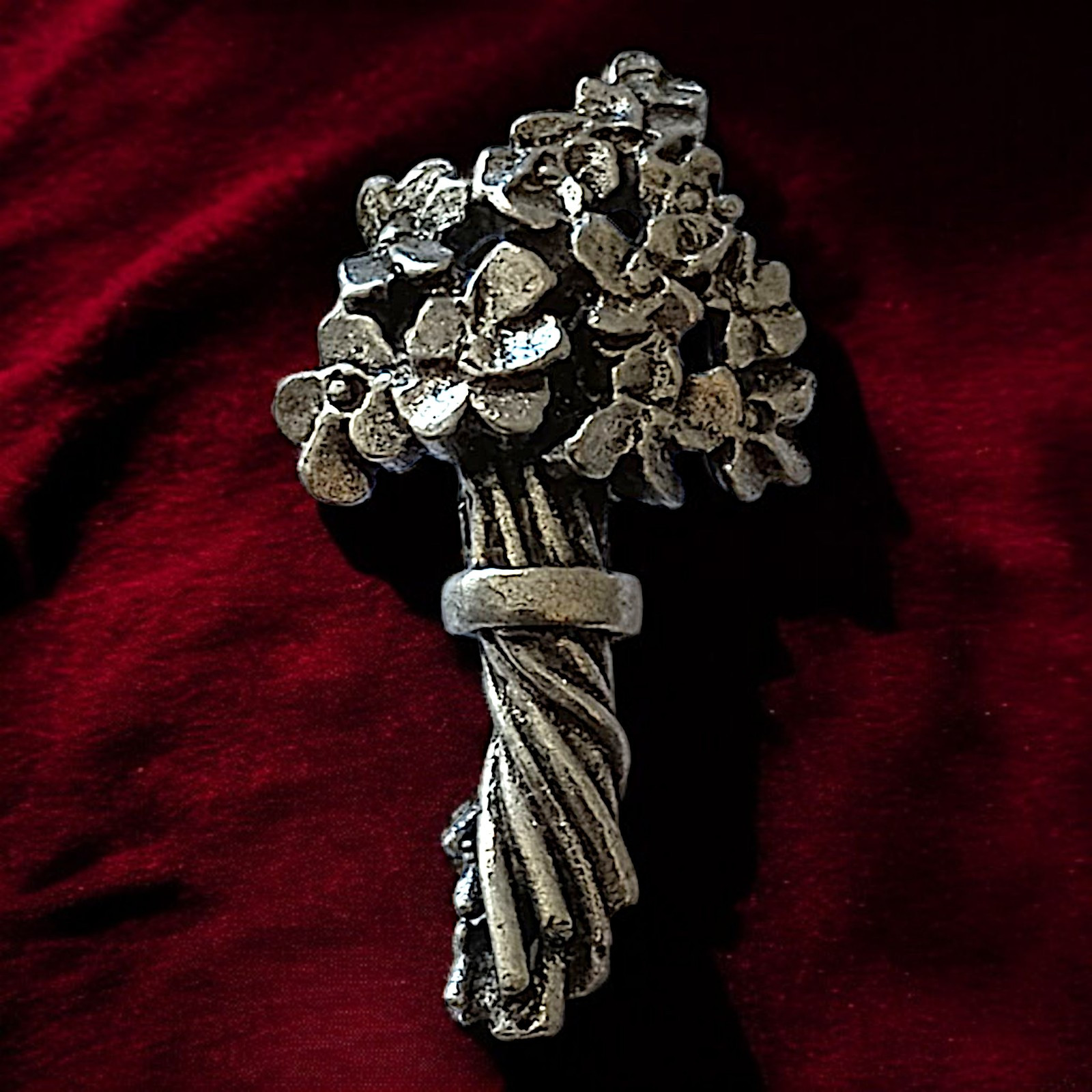 Jim Clift Bouquet Of Flowers Pewter Lapel Pin Tie Tack Brooch Vintage Cottage