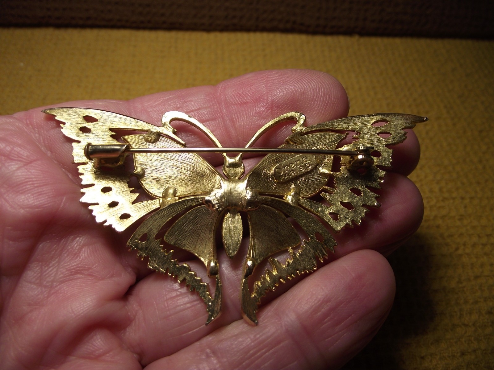 A VINTAGE ORENA PARIS GREEN AND BLUE ENAMEL GOLD TONE BUTTERFLY BROOCH FRANCE
