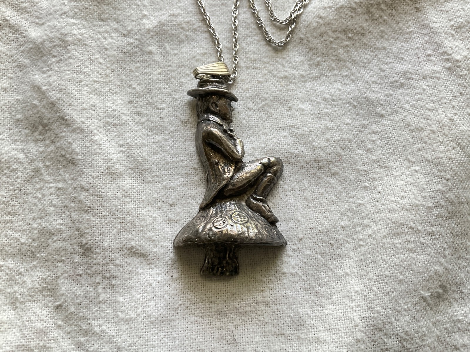 VINTAGE large LEPRECHAUN sitting on a mushroom STERLING SILVER PENDANT signed