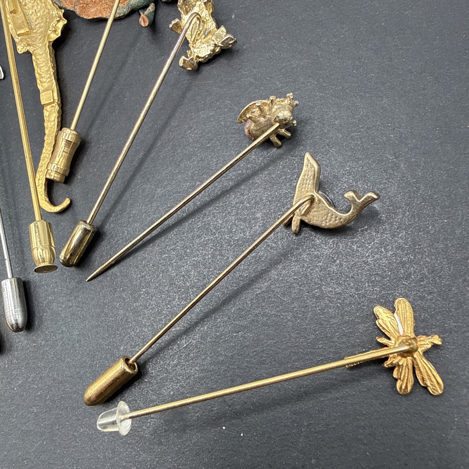 Lot Of Stick Pins – Animals And Bugs Seahorse Seal Dragonfly Frog Duck Bee J57