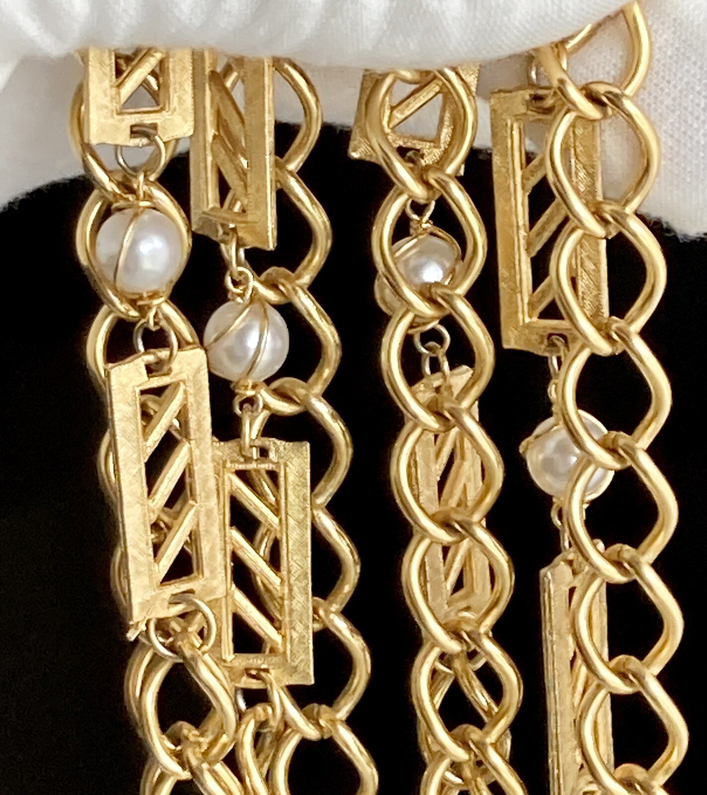 Vintage Gold Tone Bar Faux Pearl Station Oval Link Chain 52 inch Necklace 89.13g
