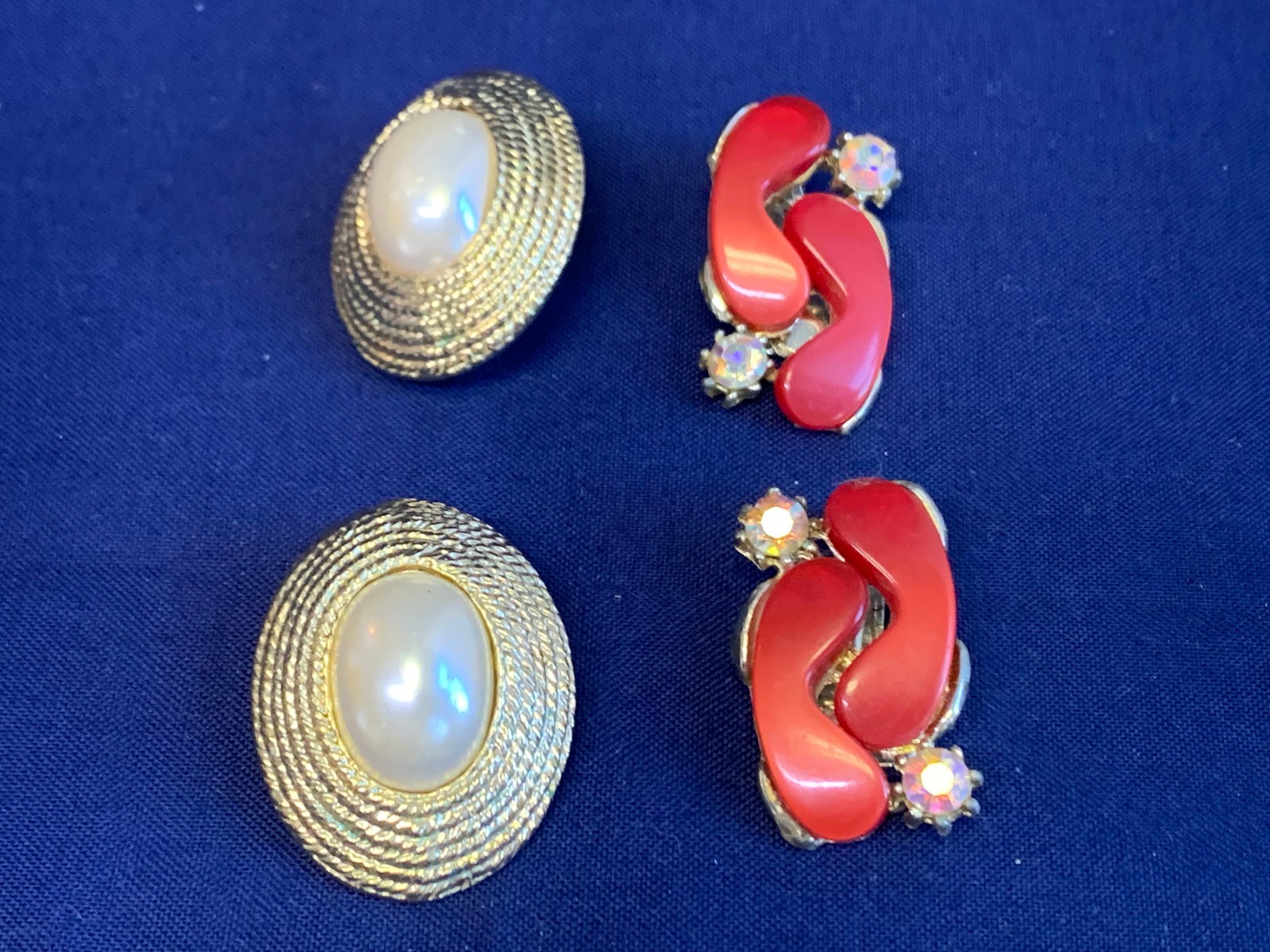 Vtg Clip-On Earring Lot Kenneth Lane Monet Avon Enamel Faux Pearl / Gem Jewelry