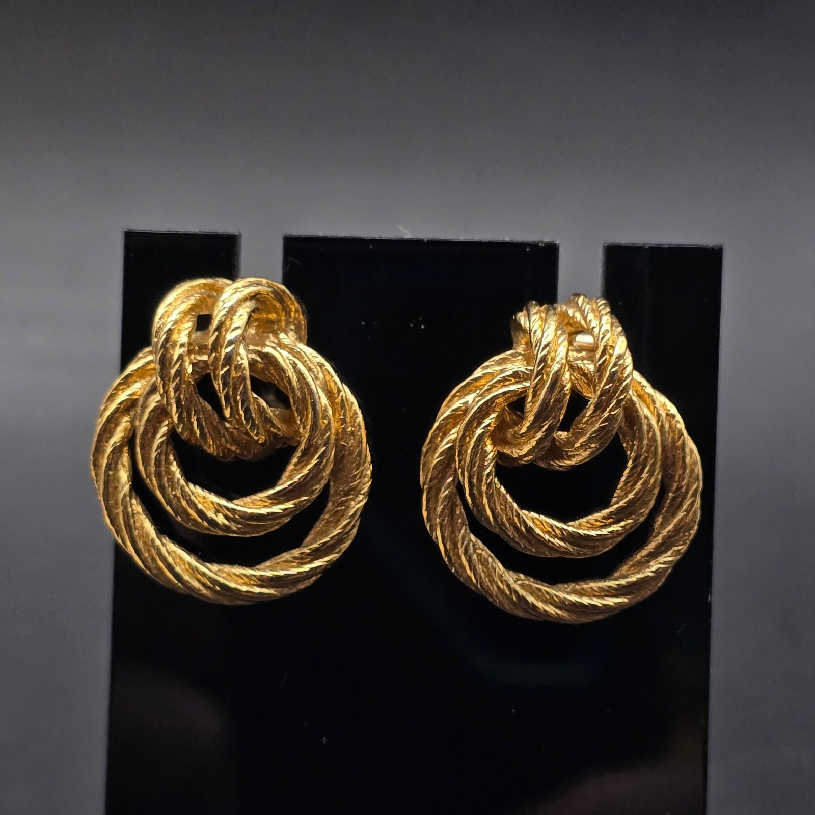 Gold Tone Twisted Circle Earrings Hoops Pierced Post Vintage 1990s