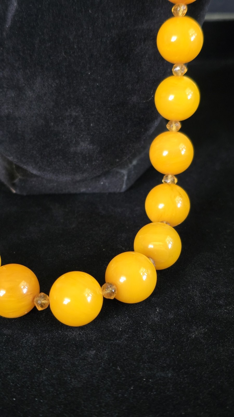 Vintage Baltic Butterscotch Amber Egg Yolk Bakelite Necklace 64 Grams