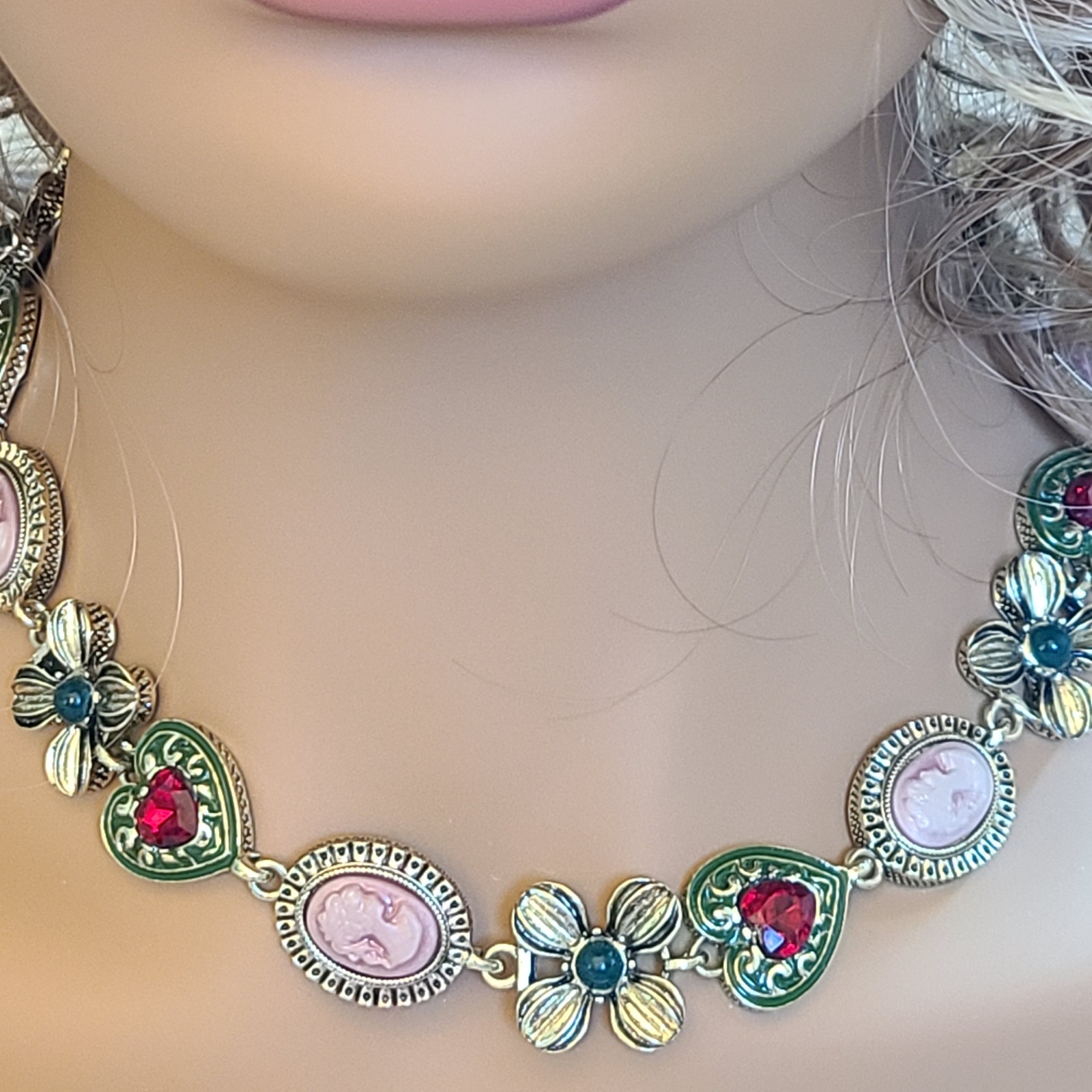 Romantic Victorian Style Enamel Red Rhinestone Heart Pink Faux Cameo Choker 17.5