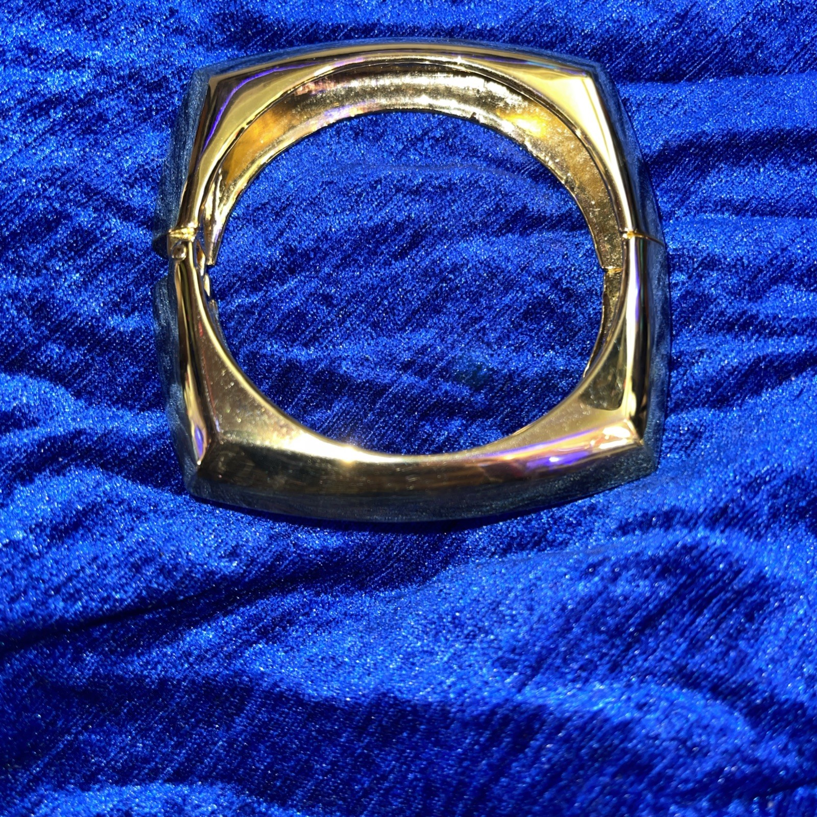 Vintage Gold Tone Hinged Bangle Bracelet, Chunky Square Cuff, Modern Minimal