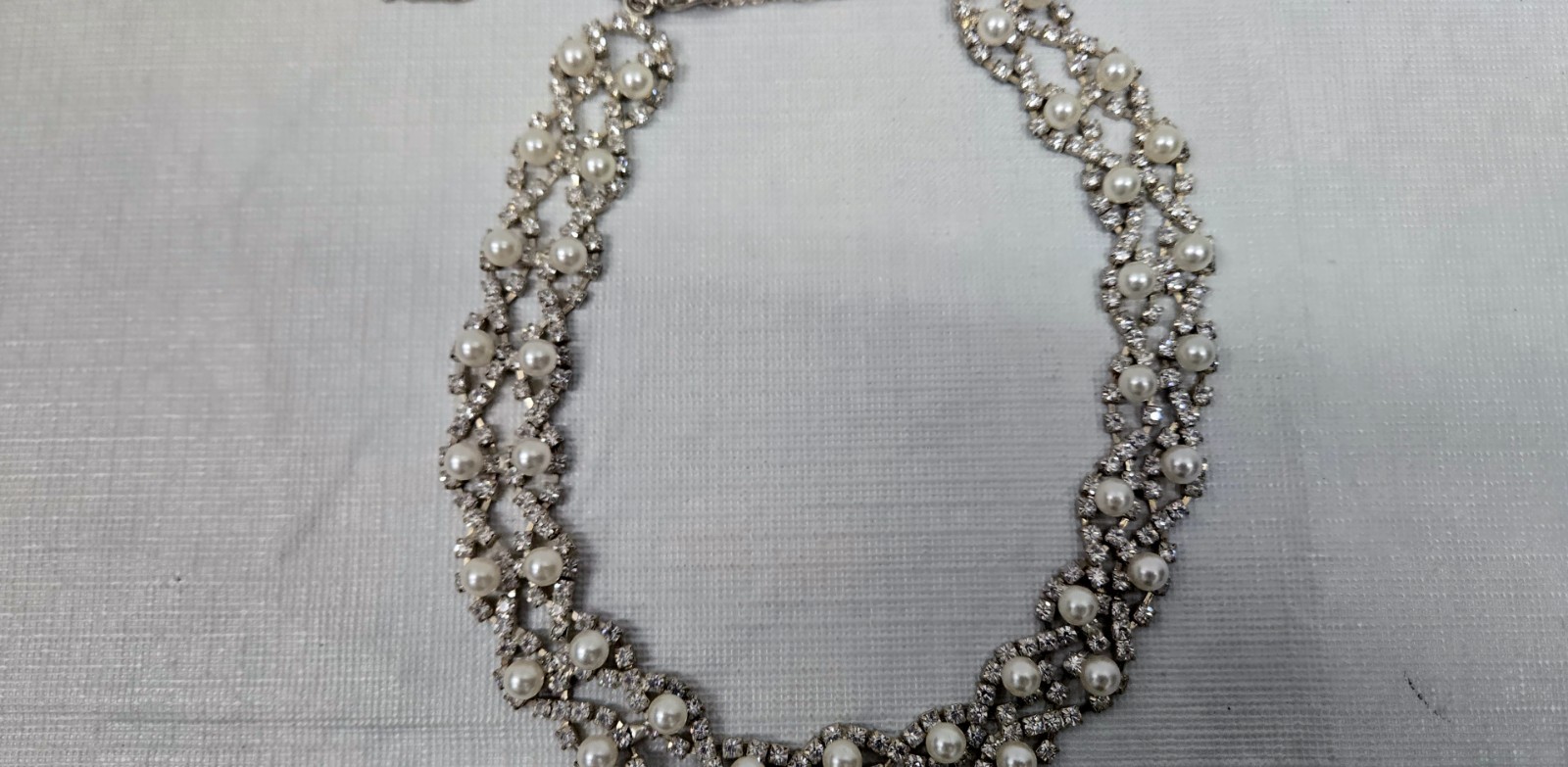 Vintage Faux Pearl & Rhinestone Choker Necklace Adjustable Hook Clasp