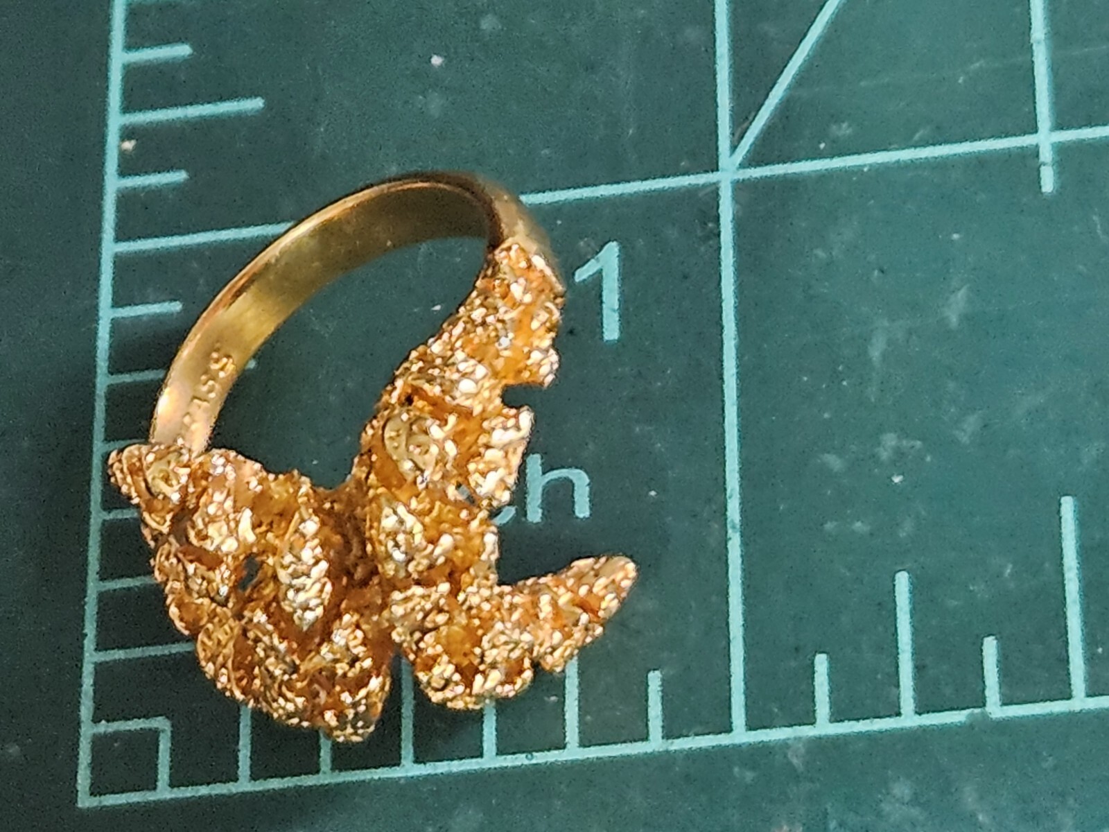 Vintage Modernist Gold Tone Finish Over Brass Petite Ring Size 6