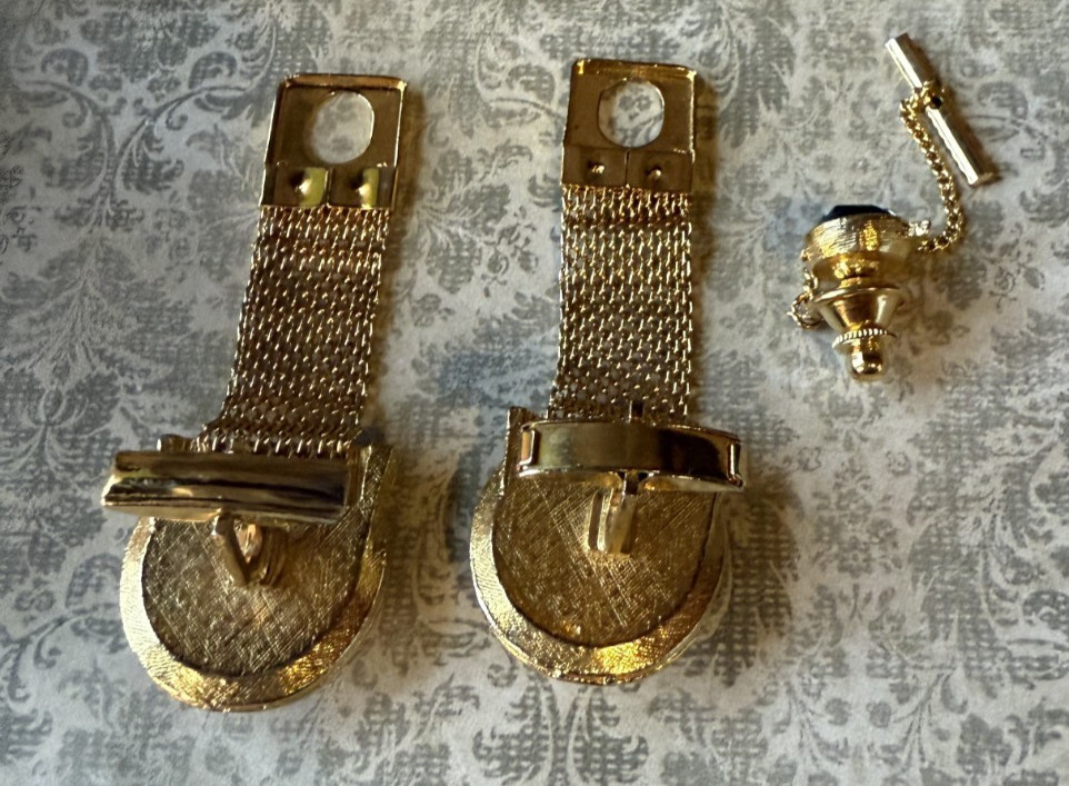 Vintage L.A. Rue Cuff Links & Tie Tack Set w/ Original Box Iridescent Mesh Clip