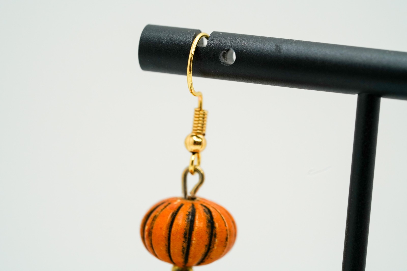 Vintage Faux Amber Dangle Earrings 5.8cm JB45