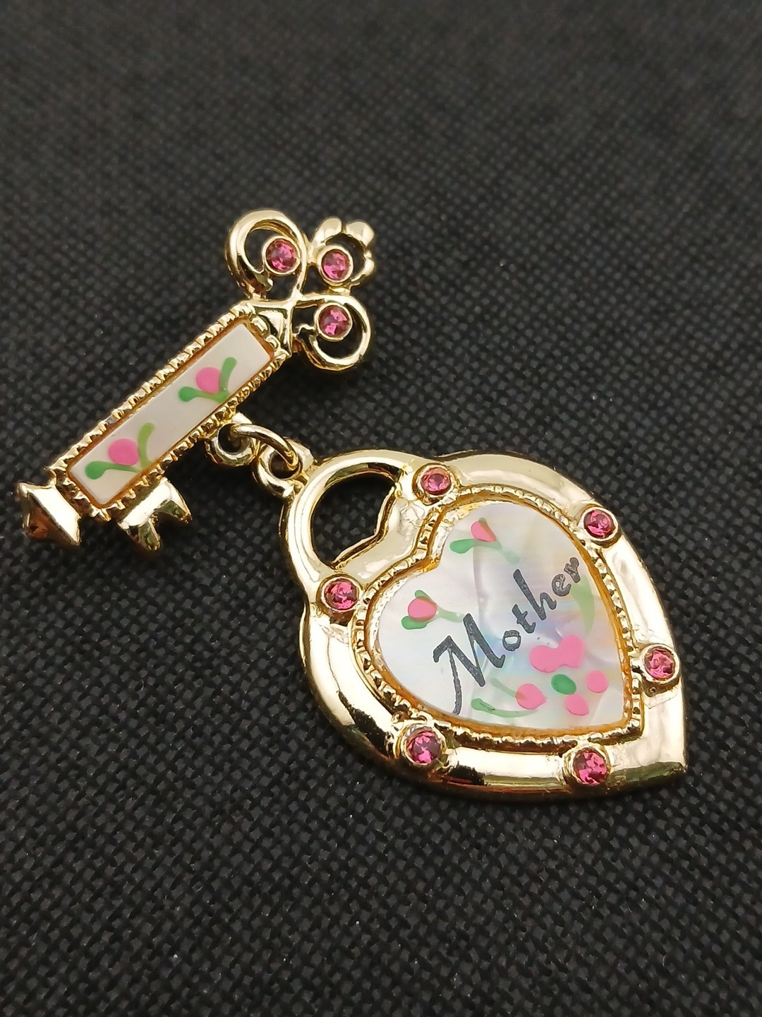 VINTAGE M.O.P. pink stones hand painted flowers Key dangle heart mother BROOCH