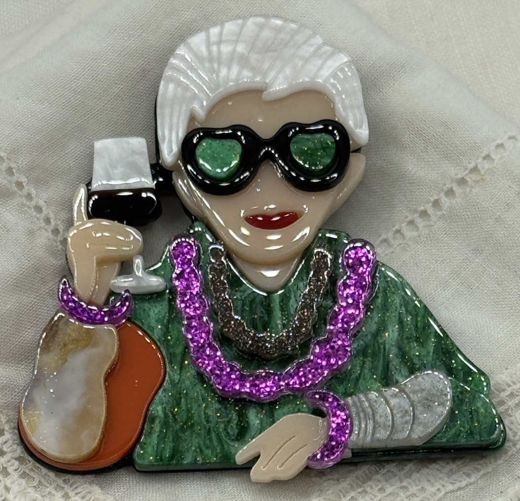 Older Woman W White Hair Blue Or Green Shirt Eye Glasses Jewelry & Wine Brooch