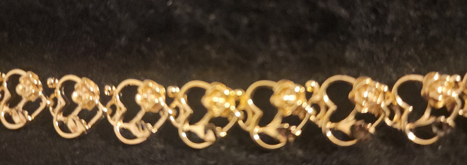 Great Vintage Gold Tone Bracelet Hearts & Flowers