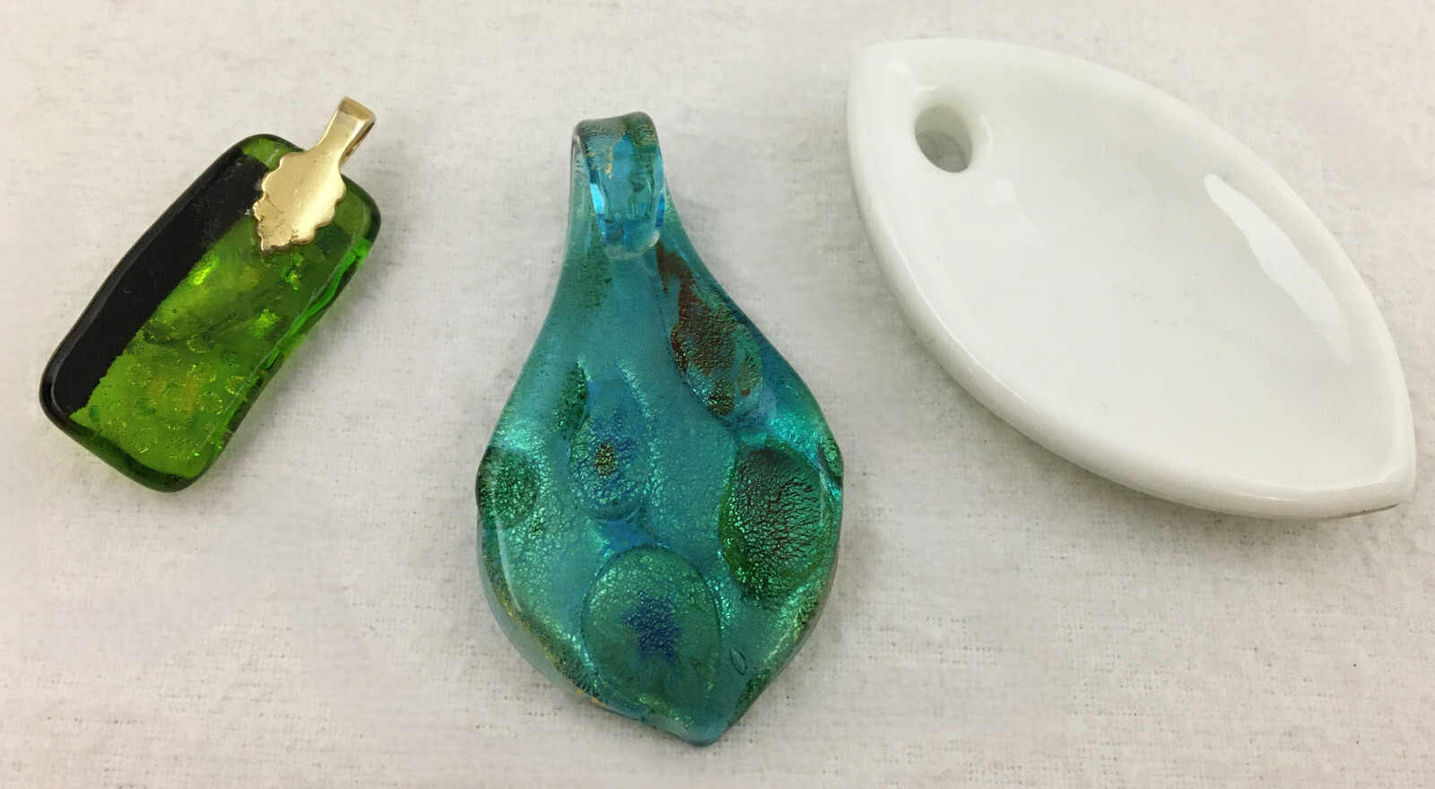 Lot of 3 Art Glass Porcelain Pendants Mosaic Abstract Designs Metallic Foil