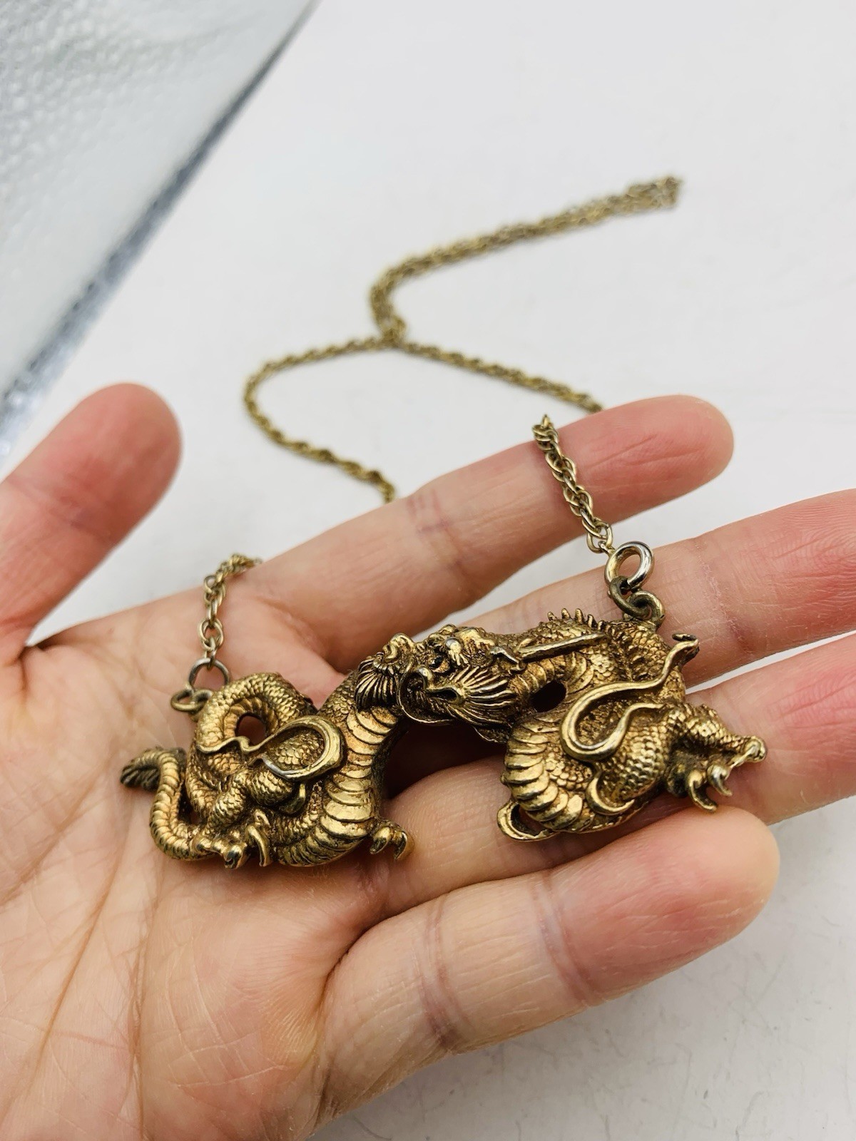 Vintage Alva Museum Replica Gold Tone Menuki Asian Japanese Dragon 18” Necklace