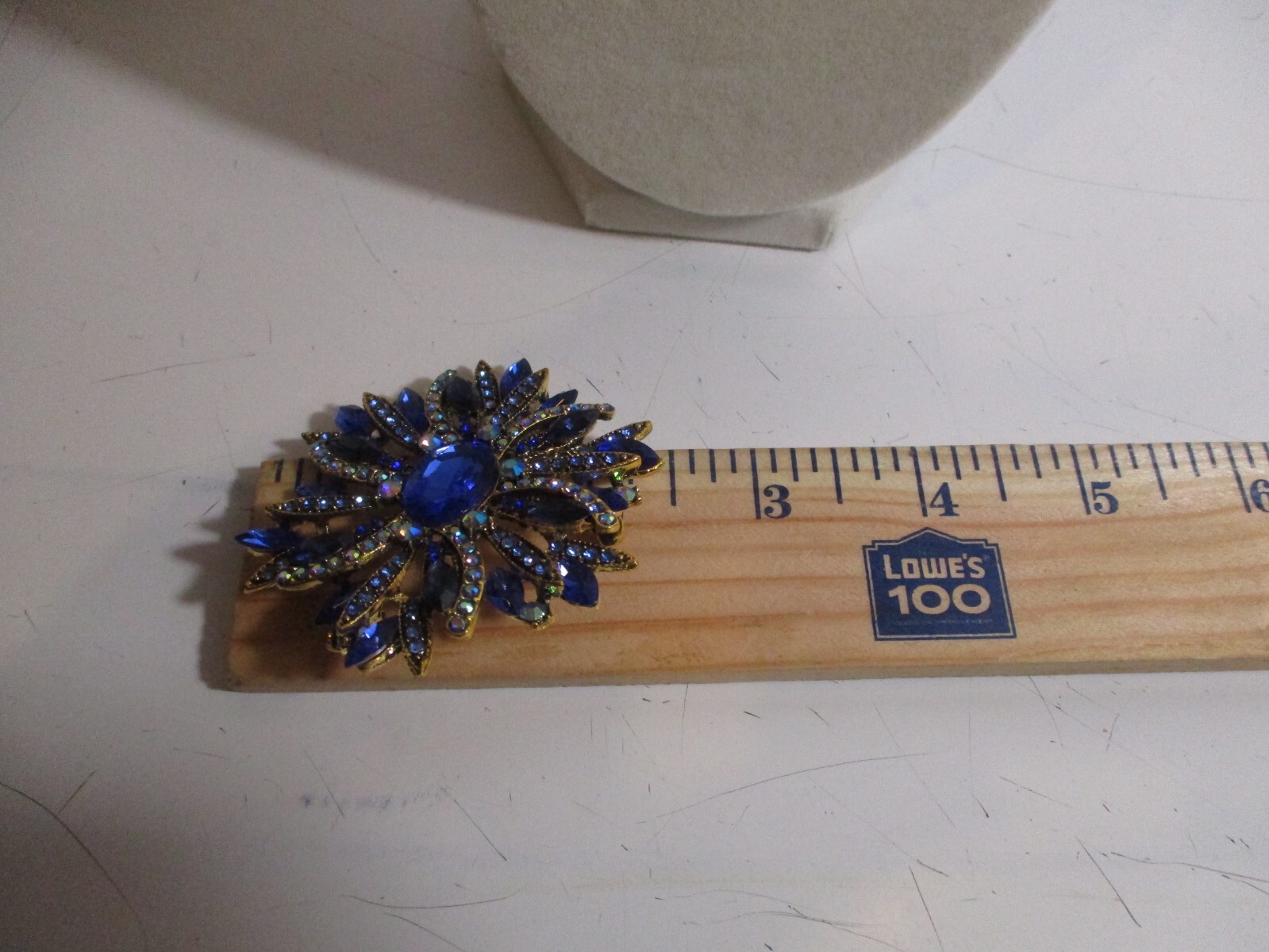 Bright Blue Rhinestones & Crystals Flower Goldtone Brooch Retro Style