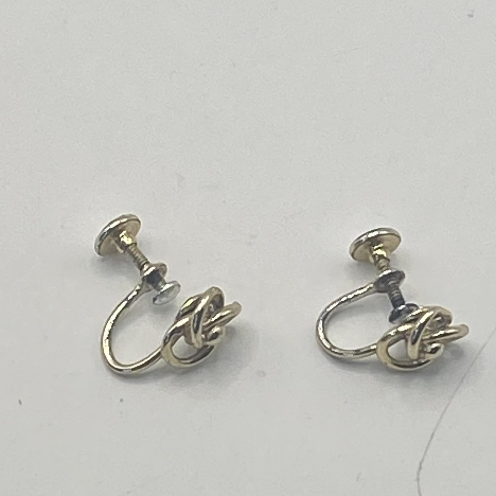 Vintage Gold Tone Love Knot Screw Back Earrings Womens angle Jewelry