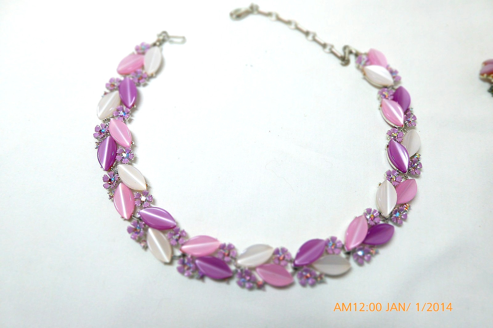 RARE LISNER LAVENDER MOONGLOW THERMOSET ENAMEL RHINESTONE NECKLACE EARRINGS
