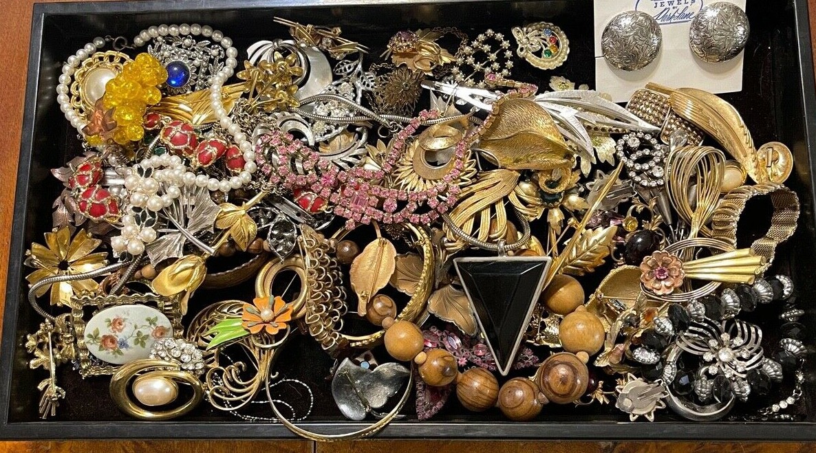 CHOOSE YOUR LOT JEWELRY VINTAGE MCM ESTATE RHINESTONE $1 AND UP 10% OFF MORE