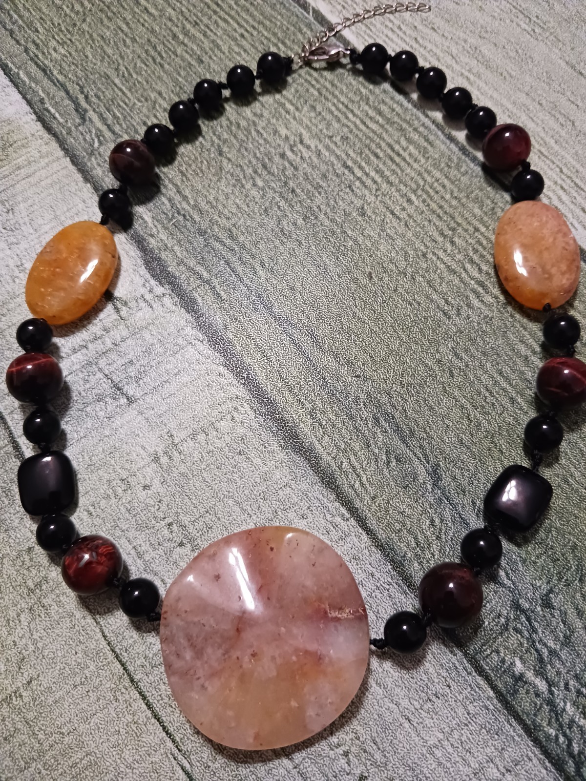 VINTAGE Natural Yellow Jade Black Onyx Tigers Eye Gemstones 18k White Gold ✨️