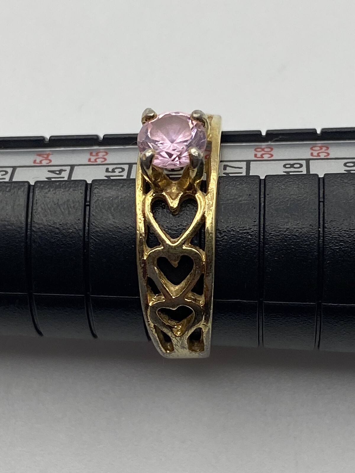 Heart Ring Vintage 18kt GE Pink Stone